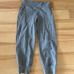 Size 6 Lululemon Align Joggers